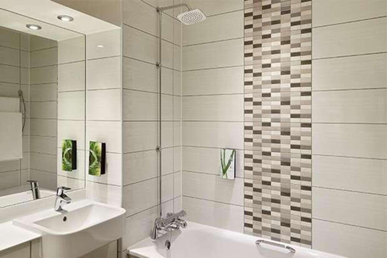 Premier Inn Woking Town Centre Экстерьер фото