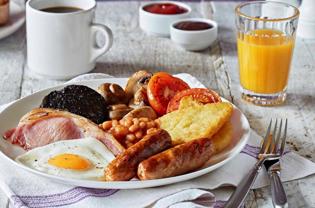 Premier Inn Woking Town Centre Экстерьер фото